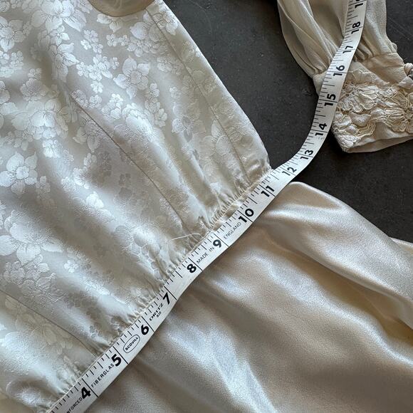 Vintage Y2K Marshall-Rousso Antique White Embroidered Lace Wedding Dress Small - Picture 9 of 10